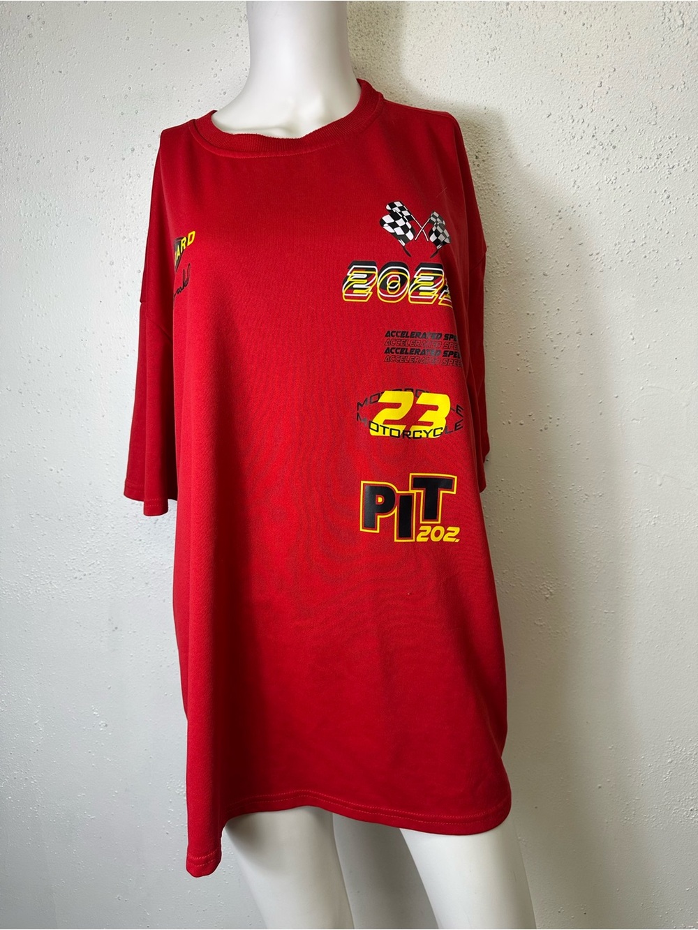 SHEIN Red Racing Graphic Short Sleeve Tee